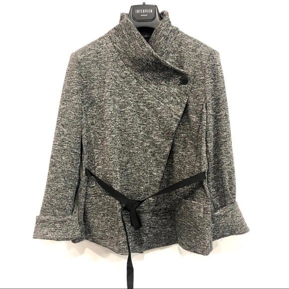 Nwot ESPRIT Blazer with Belt - Picture 4 of 8